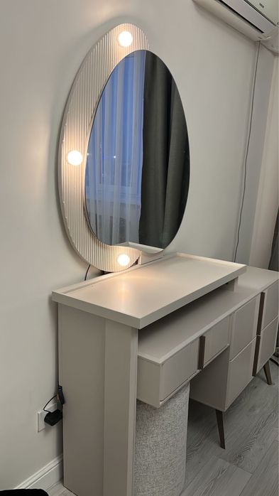 Спальный гарнитур (Турция)