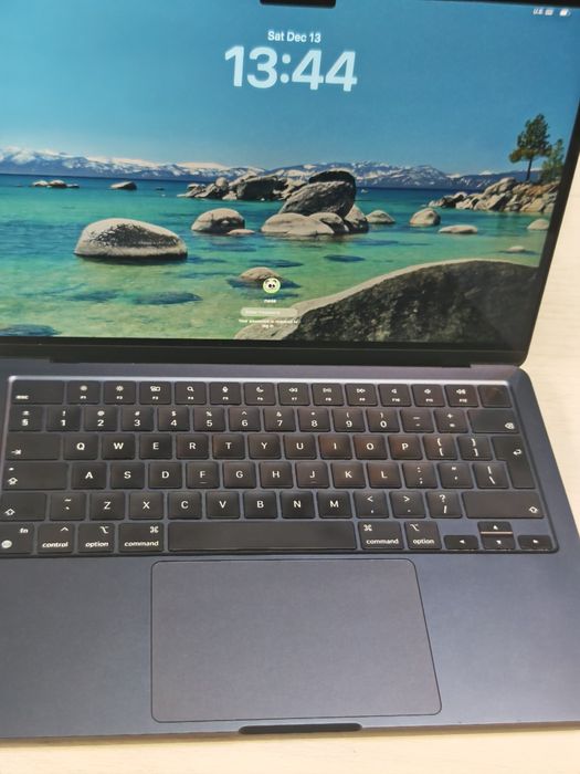 Macbook Air 13.6" M2 8 GB RAM 256 GB