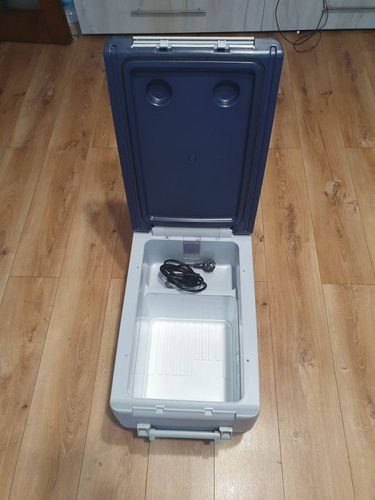 Frigider auto cu compresor