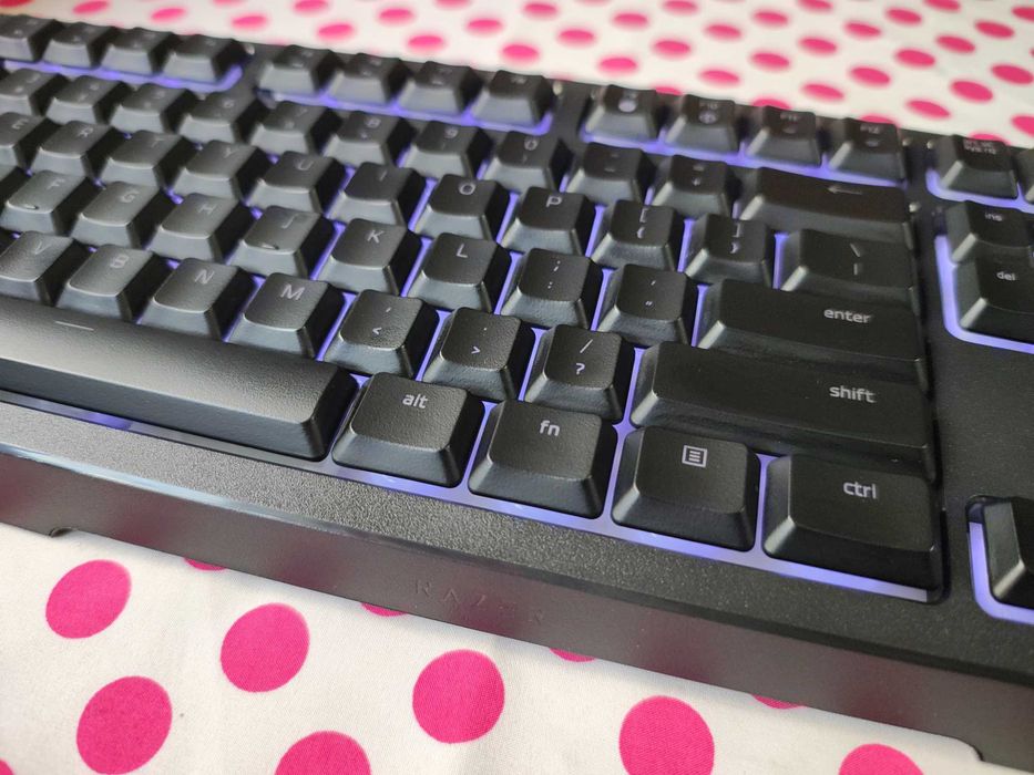 Tastatura Gaming Razer Ornata Chroma RGB.