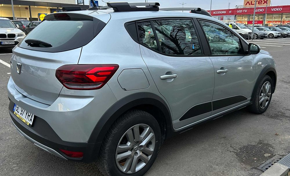 DACIA SANDERO 1.0 TCe 90CP CVT iulie 2022 49555 km Garanție - 11.900 €