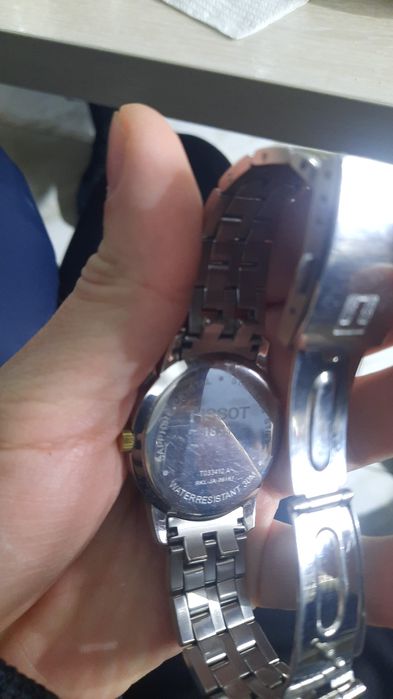 Наручные мужские часы тиссот