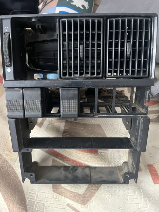 Запчасти на ауди б4