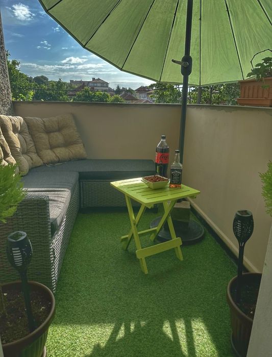 Продава се  2 етажна къща със приземен етаж  108 квадрата на етаж.