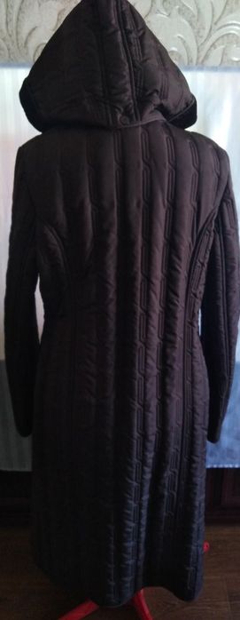 Новое Стеганное пальто с капюшоном Турция.