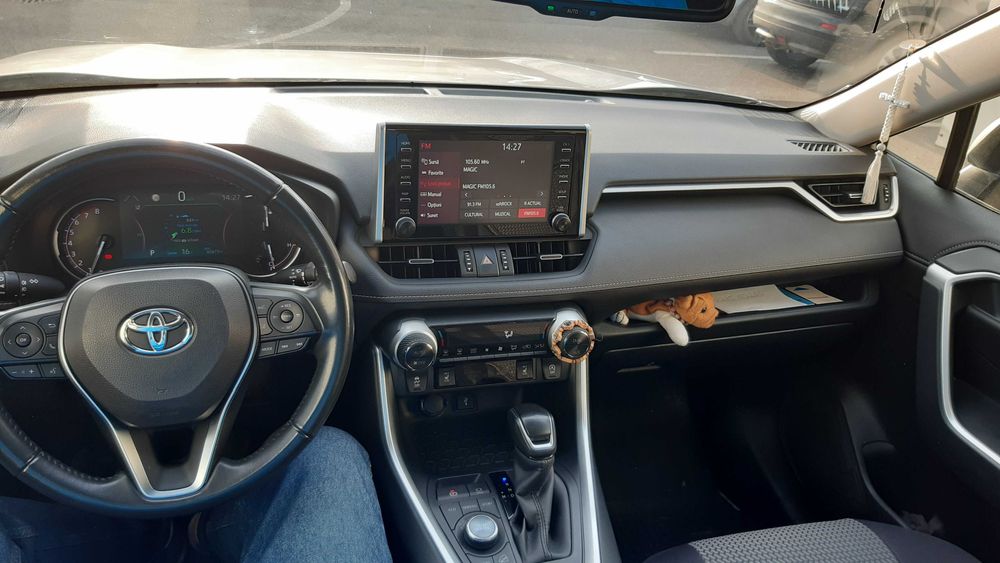 TOYOTA RAV4 2022 — imagine 5