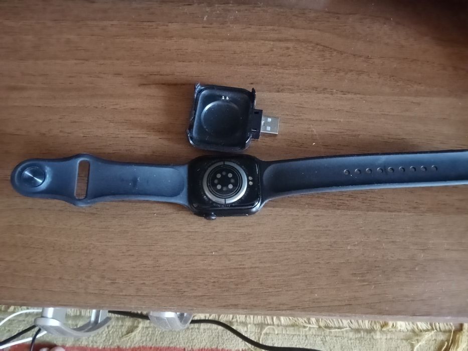 Vând smartwatch Noname