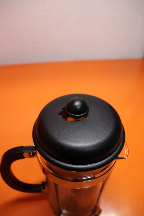 Френска преса за кафе Bodum с дефект