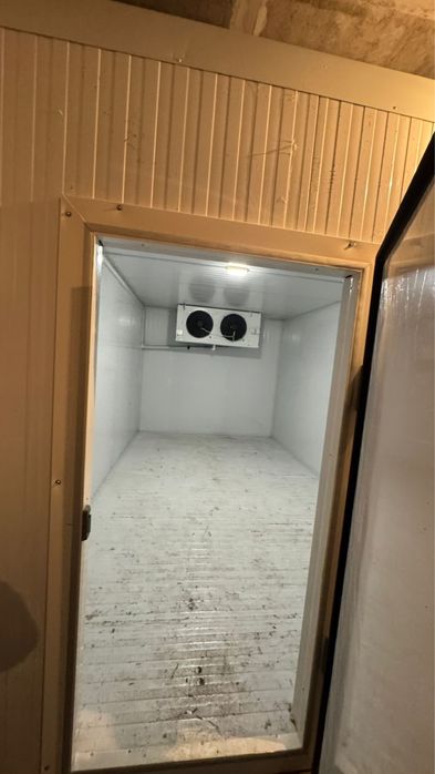 Установка холодильниых камер