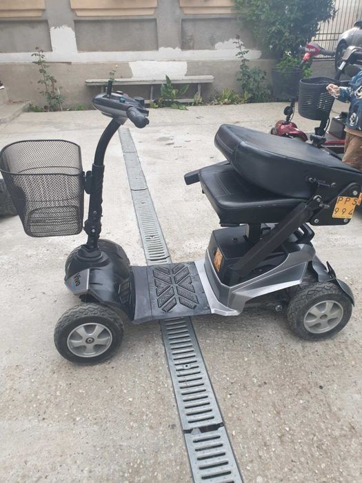 OFERTA ! Scuter-carut-carucior electric dizabilitati stare f.buna !!!