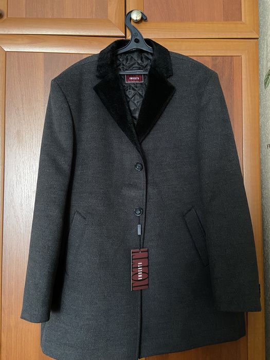 Продаю новое мужское кашемировое пальто