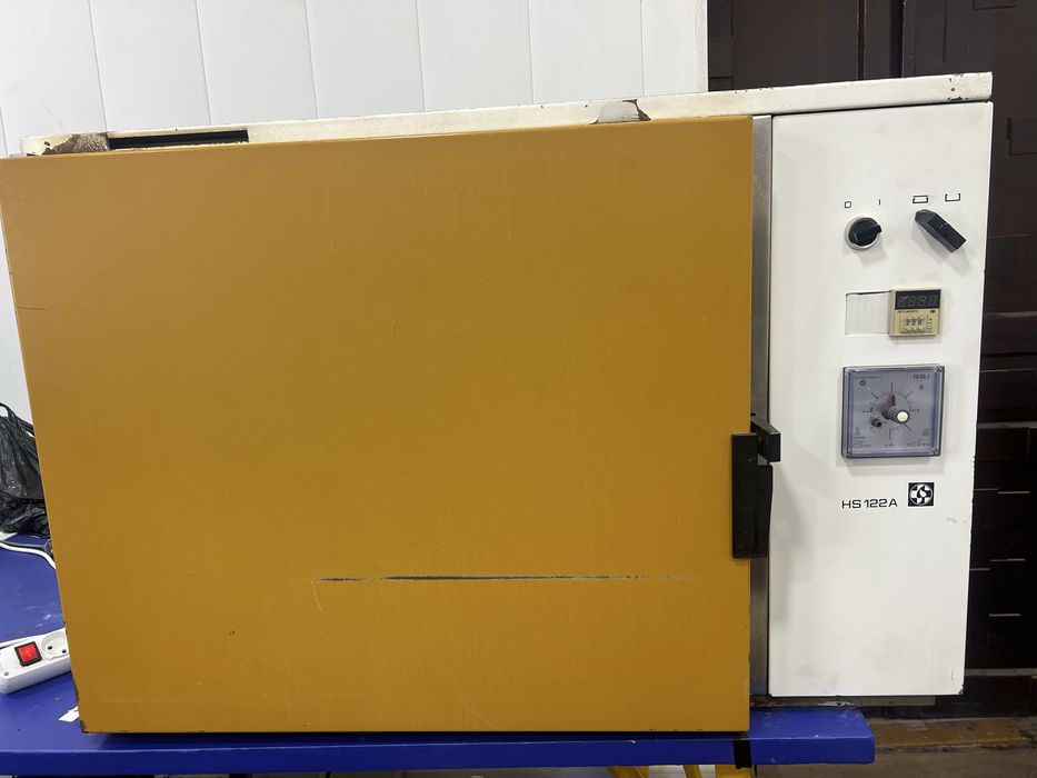 Сухожаровой шкаф HS 120A