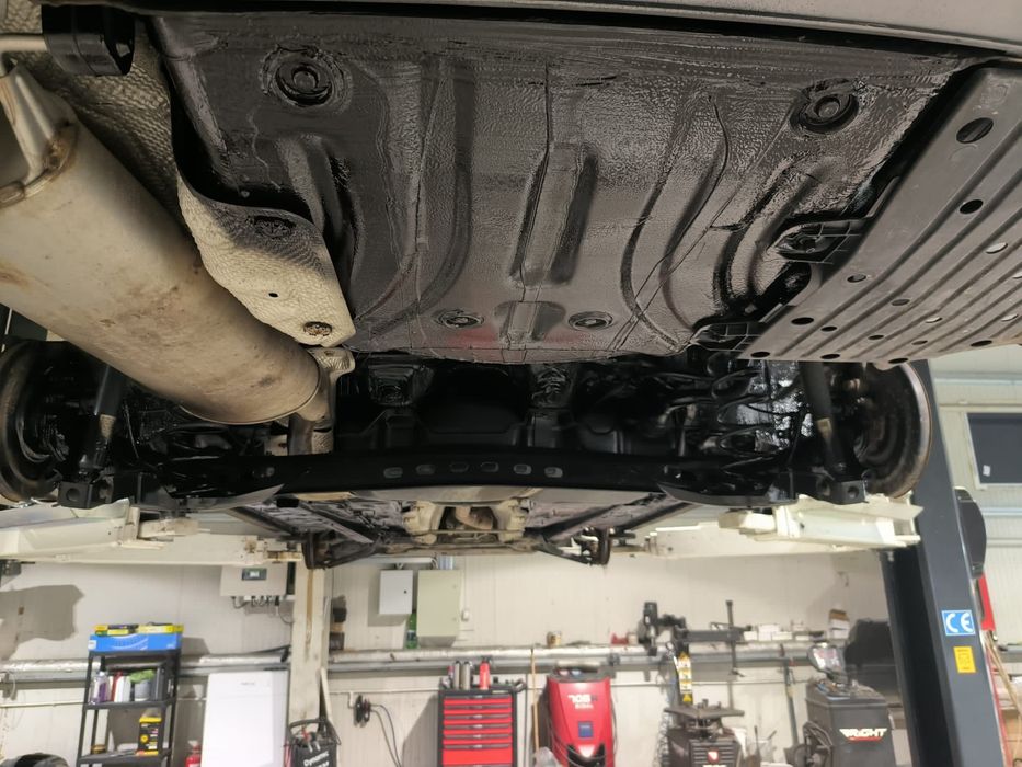 Seat Leon 5F 2.0 TDI