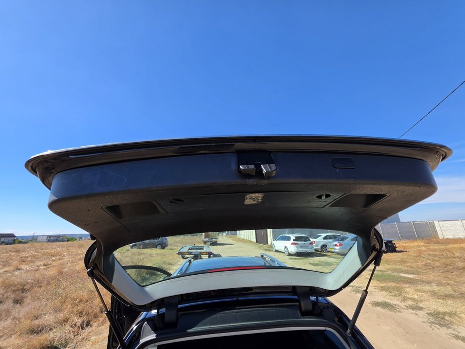 Haion Volkswagen Passat b6 break LC9X impecabil  fara rugina