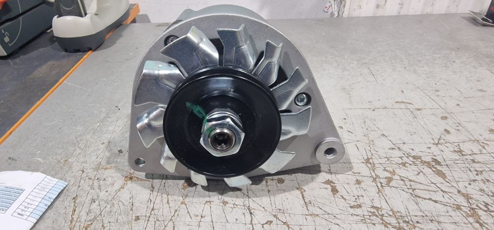 Alternator12v  tractor ford new holland belarus massey ferguson pret 7