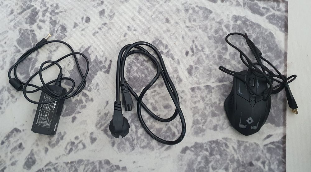 Продам ноутбук aser