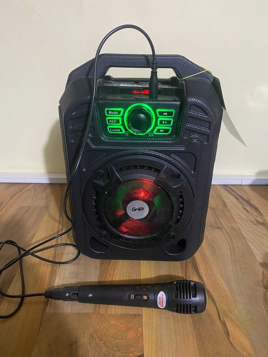 Преносим високоговорител GHIA GSP-005 + Динамичен микрофон