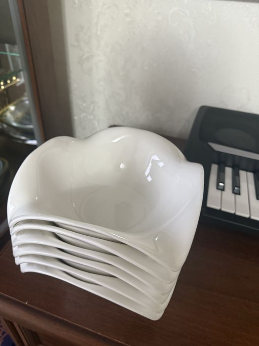 Ақ ыдыстар, бу сатылады