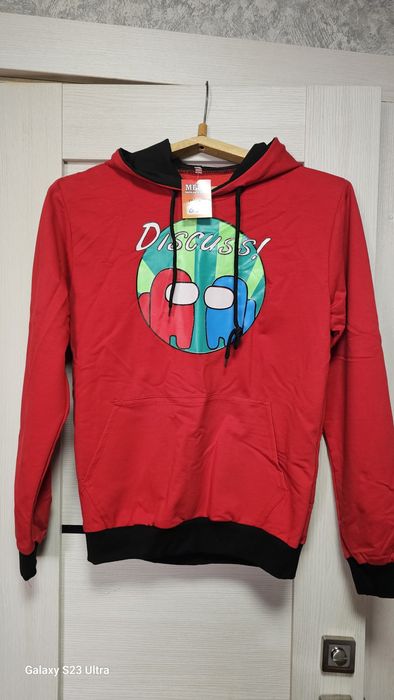 Костюмы НОВЫЕ недорого