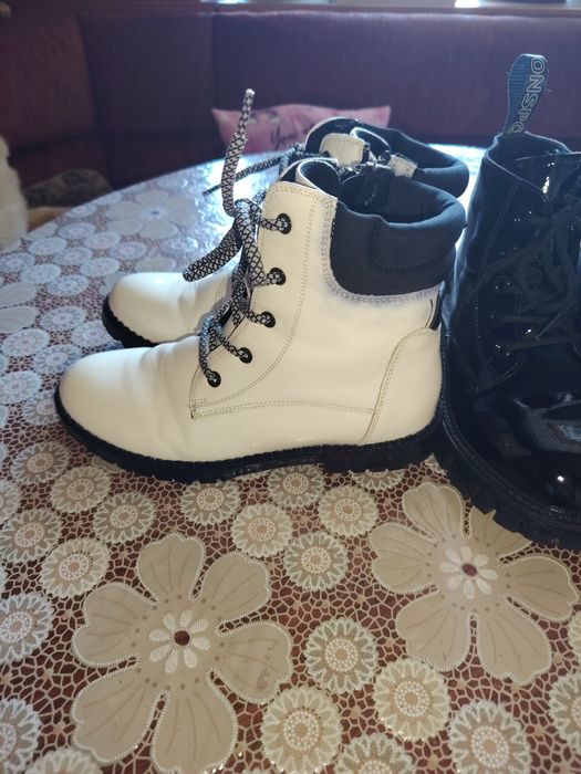 Детски зимни боти