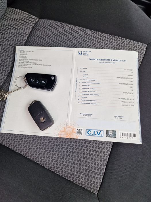 Vând Vw Polo 6R