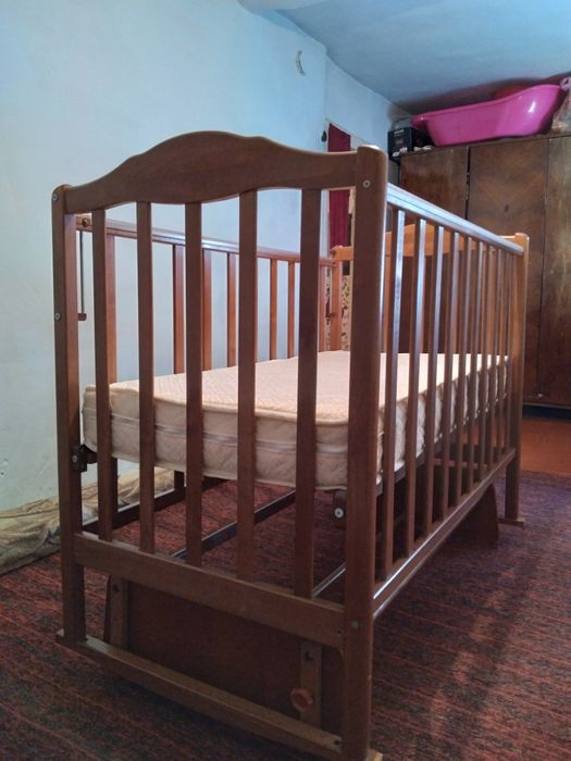 Детский манеж с ортопедическим матрацом