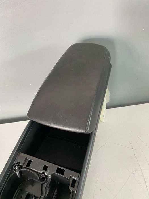 Consola cotiera VOLVO XC40 2019 32352198