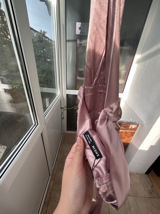 Rochie de seara, in stare foarte buna