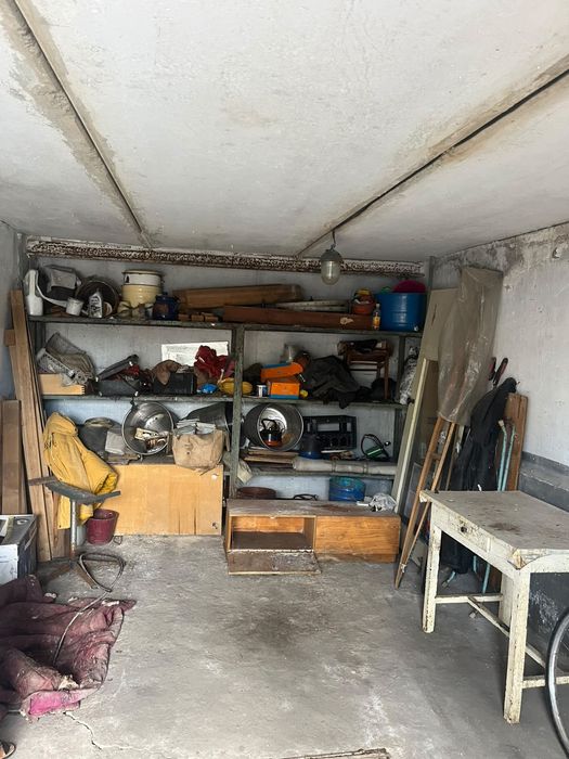 Продам гараж в 1 обществе