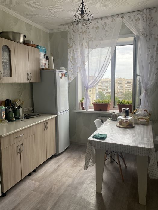 Срочно продам 1 комнатную квартиру