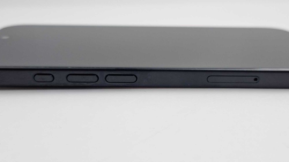 iPhone 16 [Amanet Club Caro]