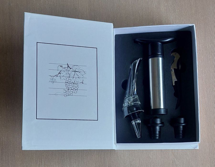 Set accesorii pentru vin