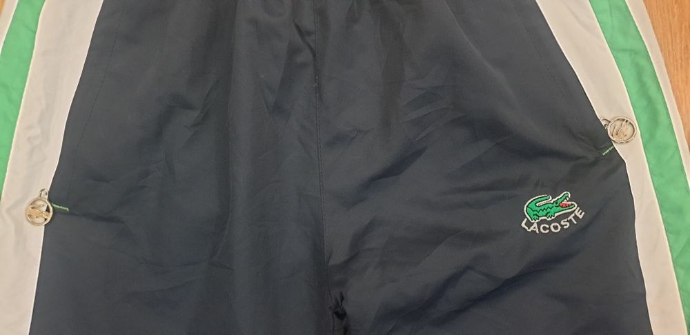 Pantaloni sport LACOSTE