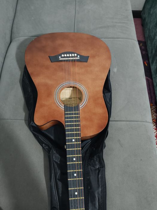 Гитара мощни за 25