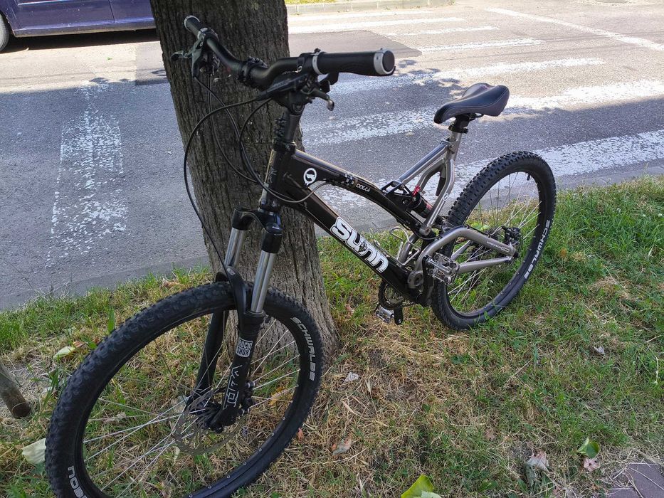 Bicicleta full suspension Sunn France (colaborare cu KTM) roti 26, cadru L