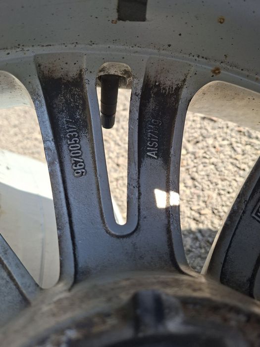 Оригинални джанти Ситроен/Citroen 16-ки