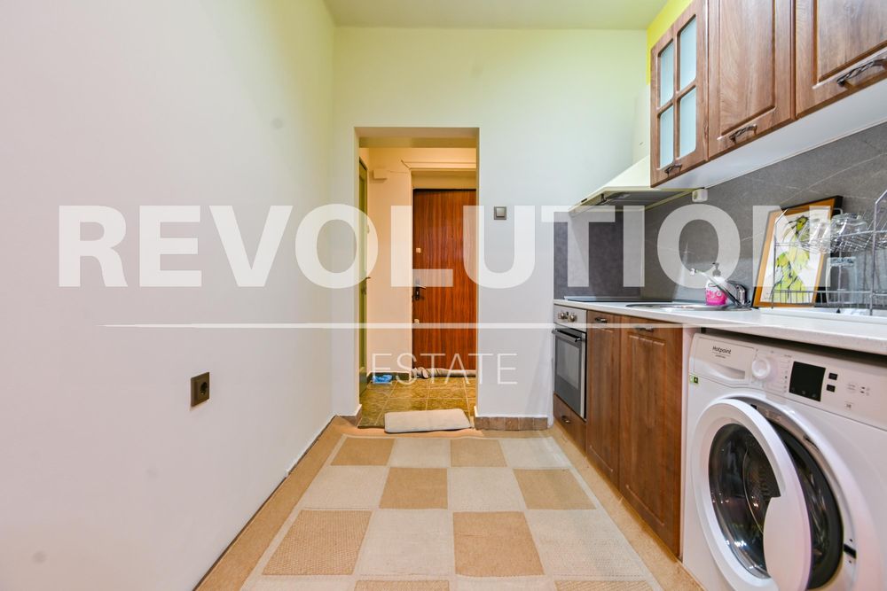 Дава се под наем Двустаен апартамент в София, Център - 55 кв.м за 450 € - Снимка #7