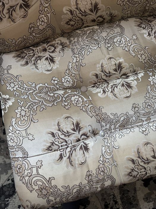 Продам Диван новый