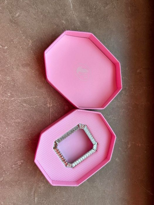 Swarovski Кейс за часовник iPhone watch