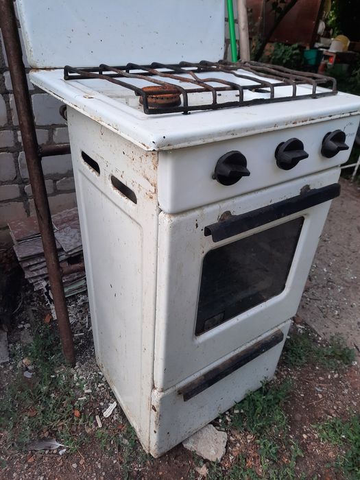Газовая плита б/у.