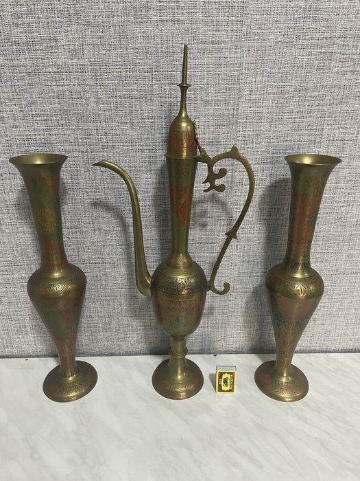 Продам кувшин и вазы (индия)