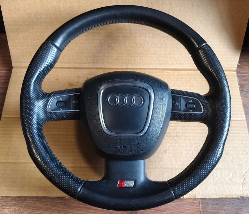 Трилъчев мулти S-line волан с пера за А3/А6/Q5