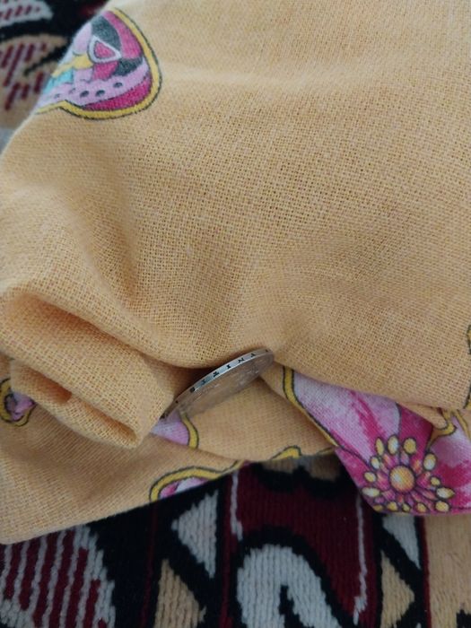 Продам серебряную монету