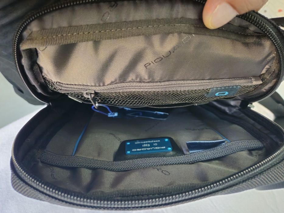 Мъжка чанта естествена кожа piquadro