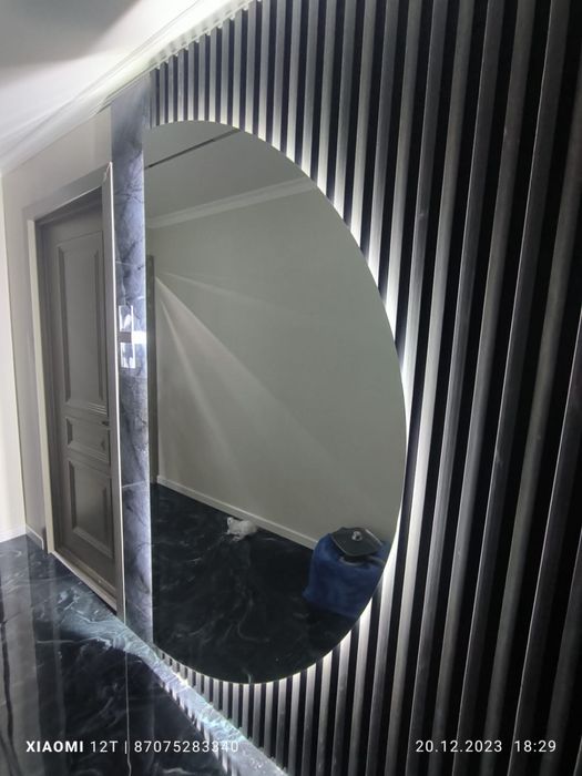 Зеркало айна с подставко.