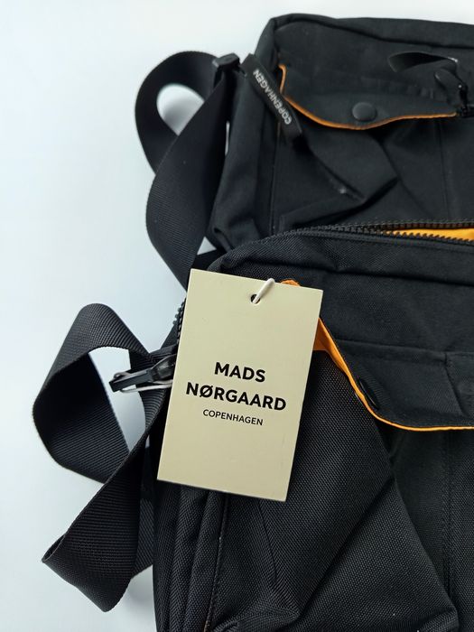 Чантички за през кръст/рамо Volkswagen / 
Mads Nørgaard Copenhagen
Mad