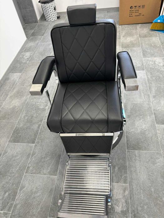 Бръснарски стол BM88066