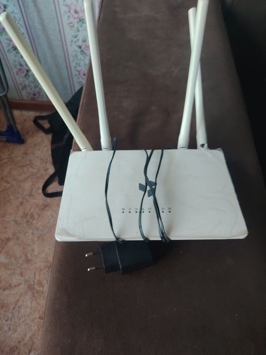 Продам вайфай модем