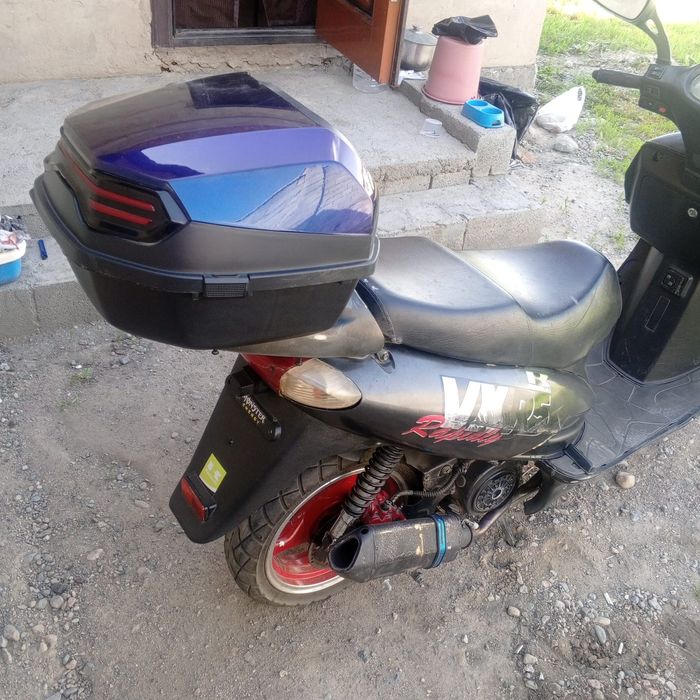 Продам мопед Райсер