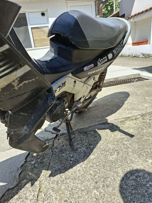 Продавам скутер 125cc